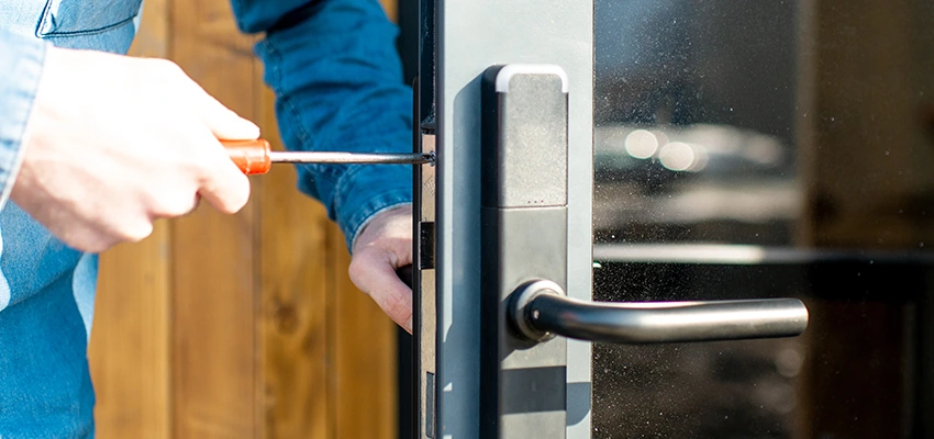 Aluminium Door Lock Replacement in Imperial, California